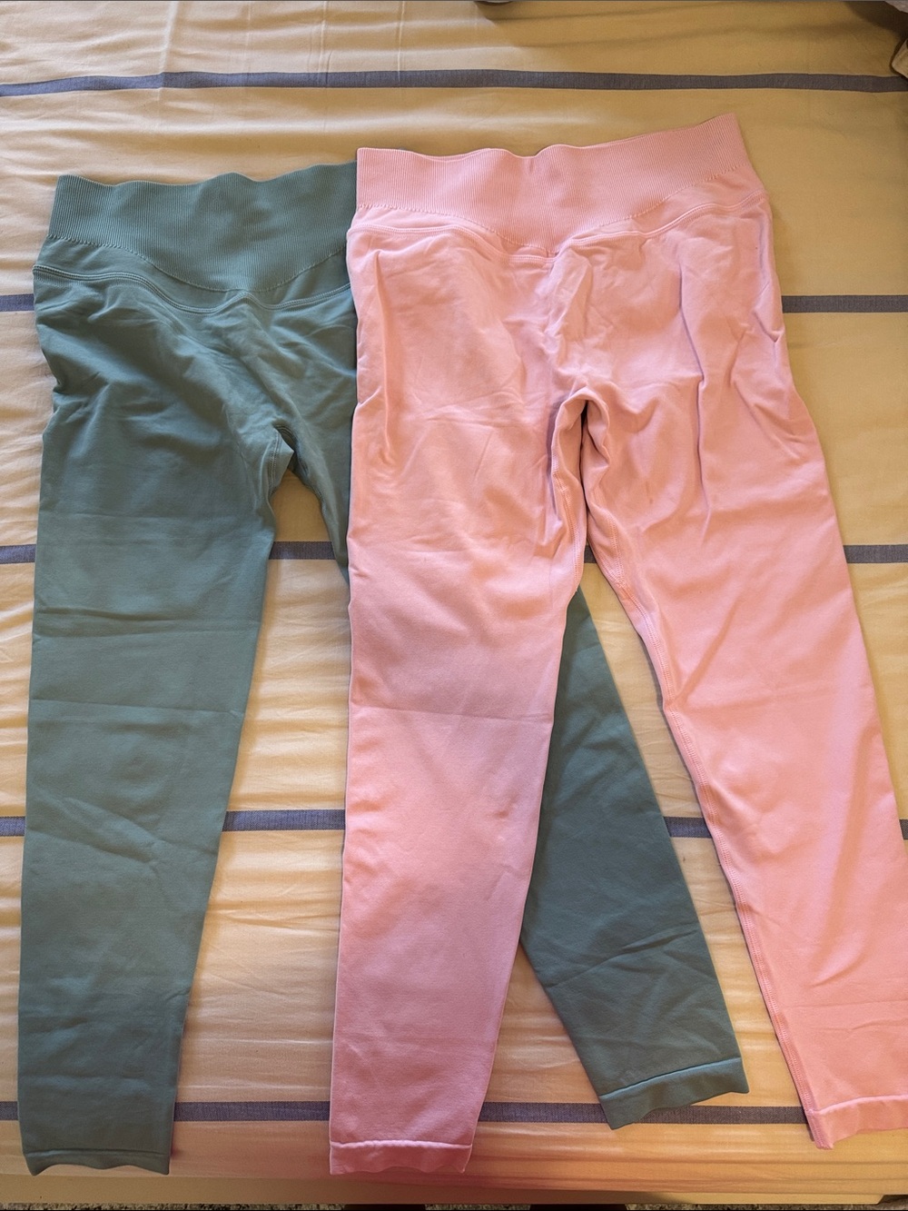 Women’s size Large Stretchy Pink and Green Leggings - Comfortable Active Basics